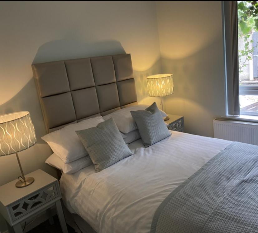 City Centre 3 Bdr Townhouse By Belfast City Breaks Esterno foto